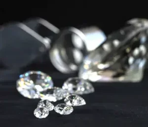 Distinguishable Lab Grown Diamonds  Quorri Canada 400x